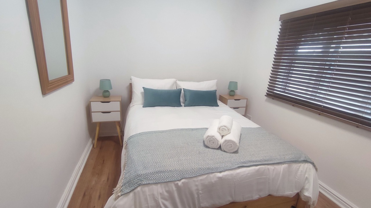 Photo of Bedroom in Claremont