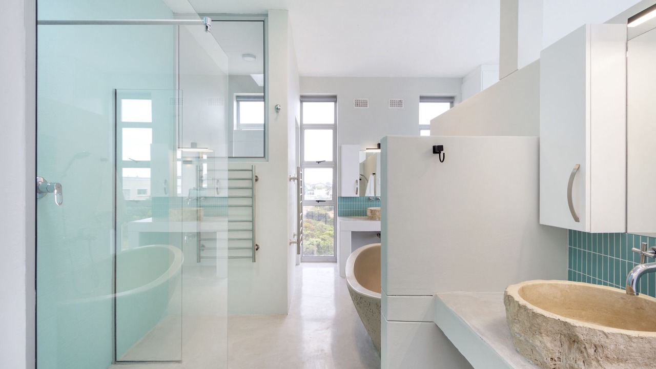 Photo of Bathroom in Betty's Bay