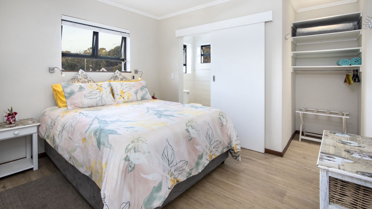 Photo of Bedroom in Hermanus