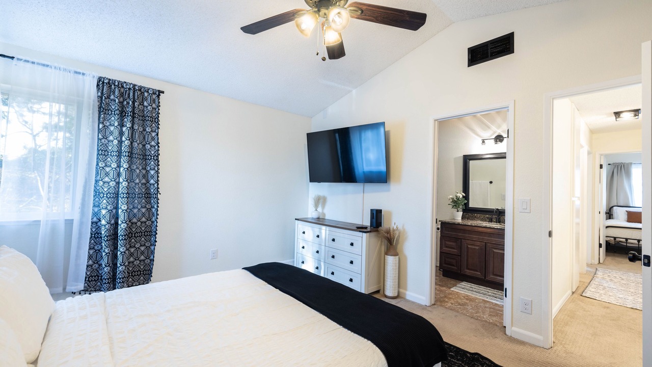 Photo of Bedroom in South Natomas