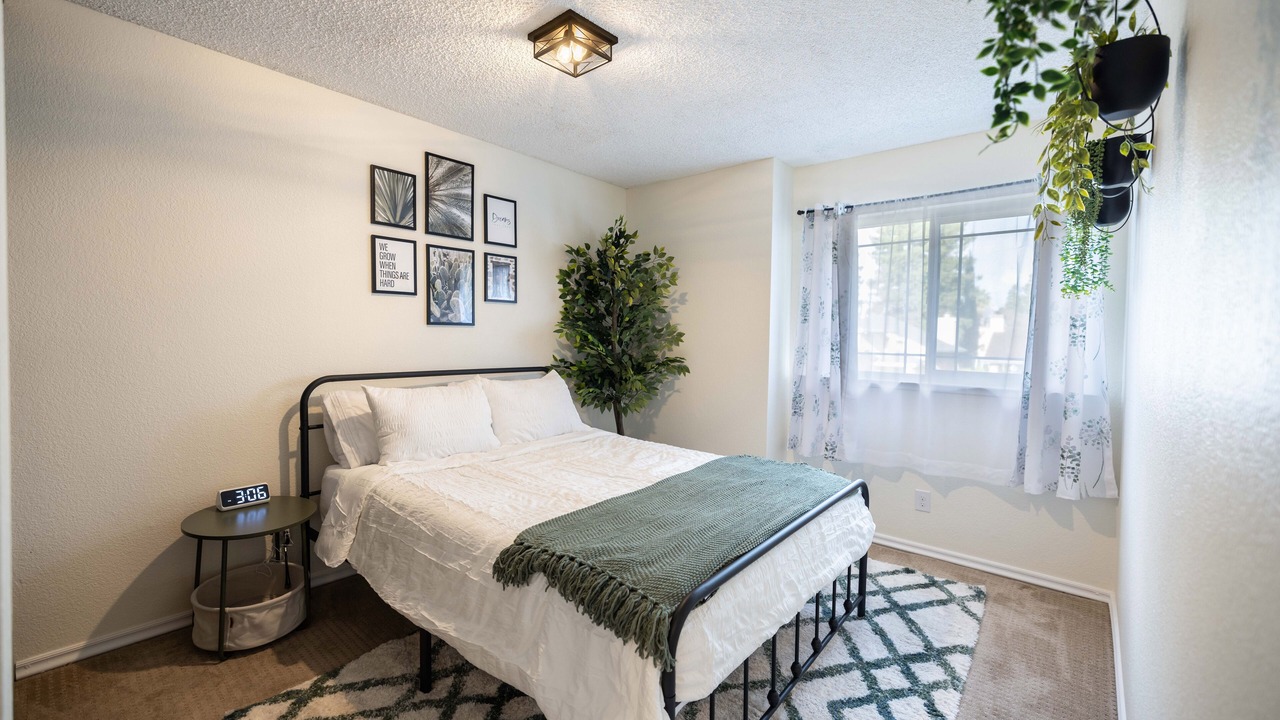 Photo of Bedroom in South Natomas