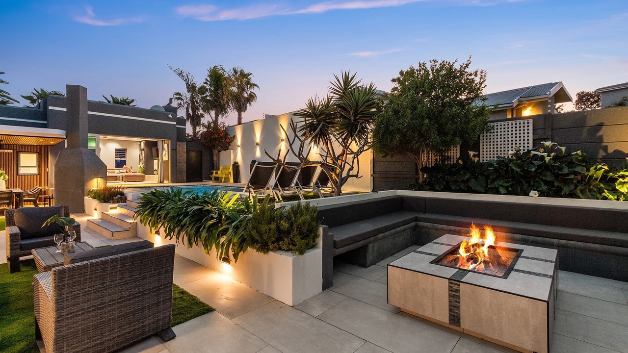Photo of Patio Balcony in West Beach