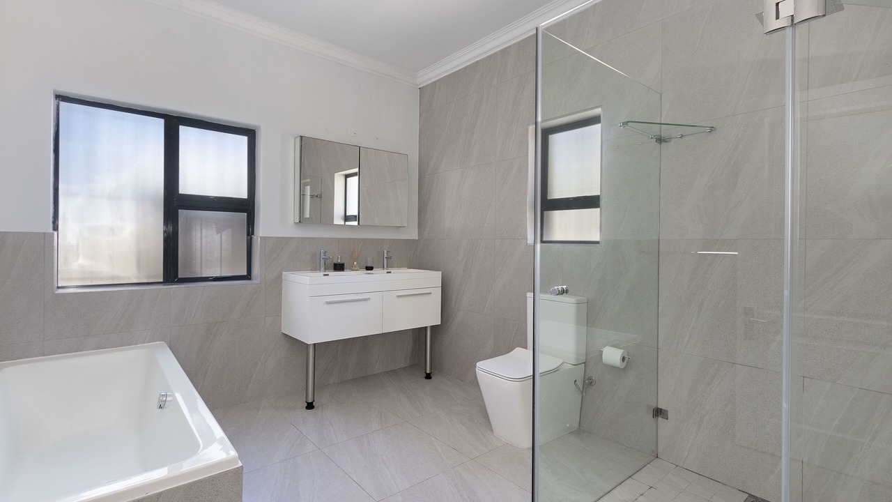 Photo of Bathroom in West Beach