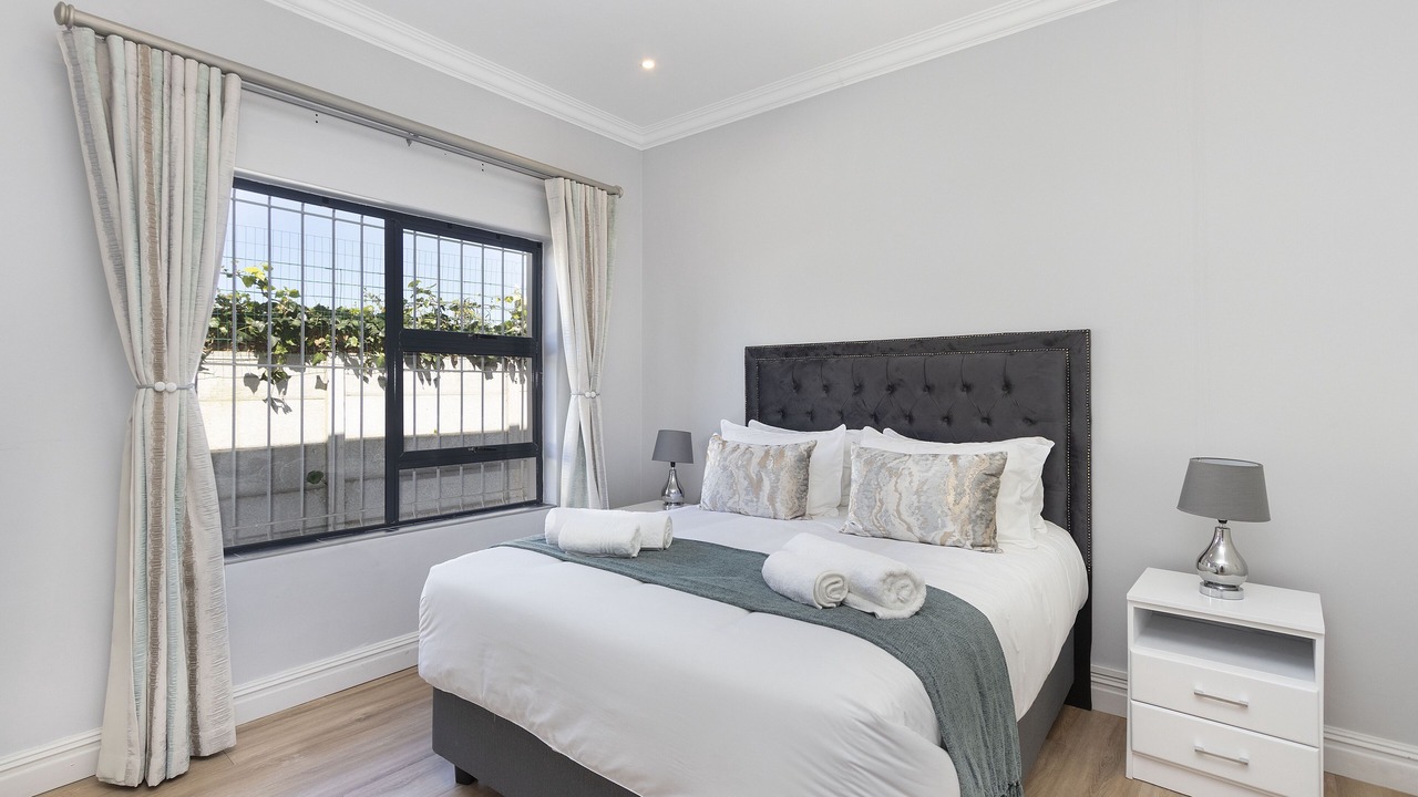 Photo of Bedroom in West Beach