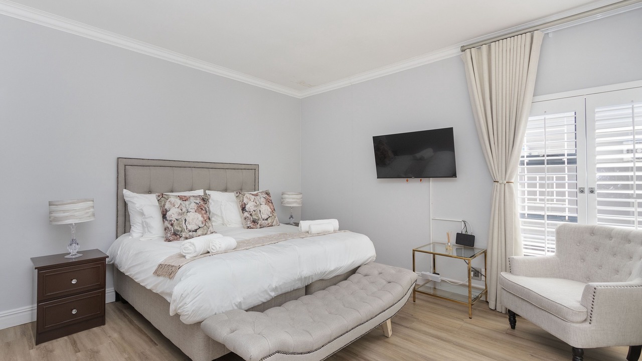 Photo of Bedroom in West Beach