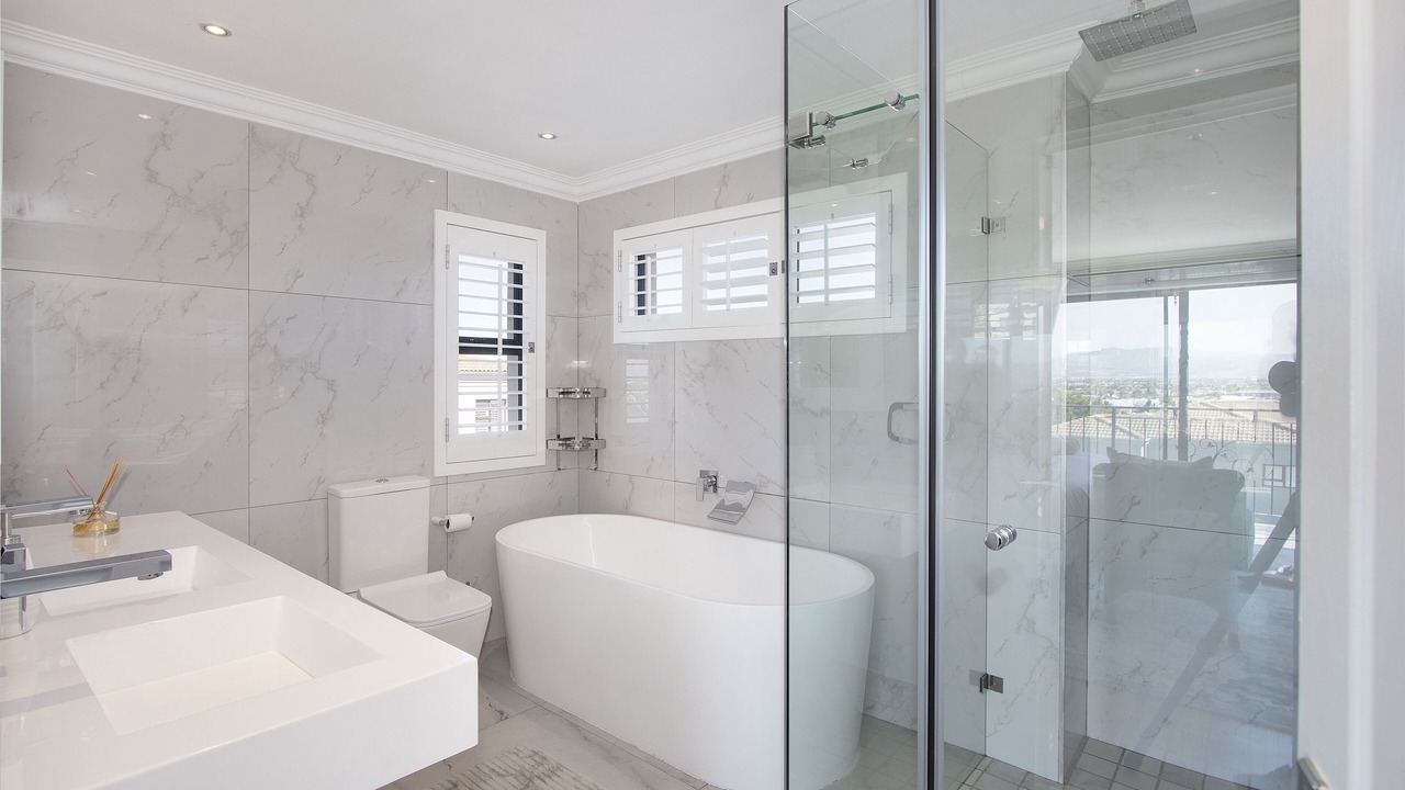 Photo of Bathroom in West Beach