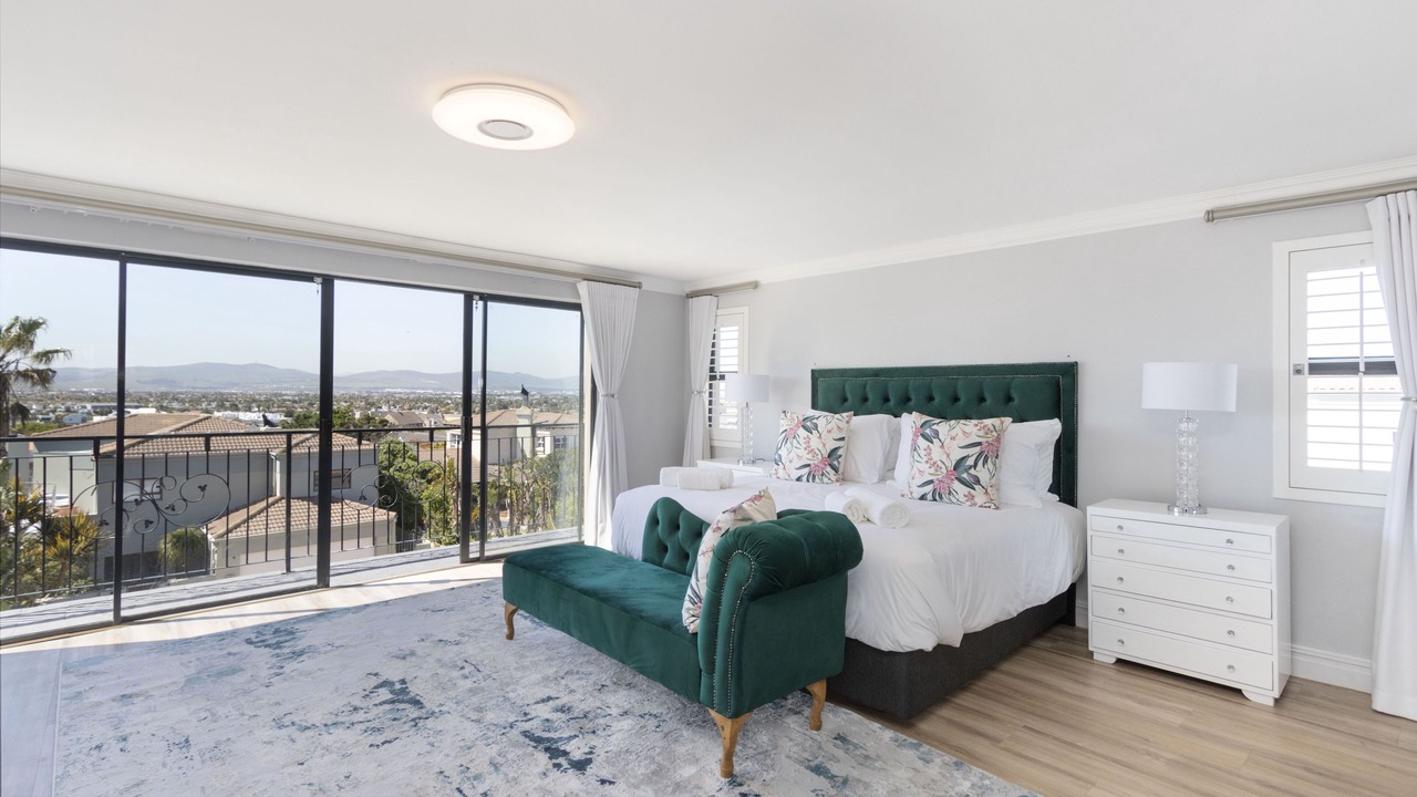 Photo of Bedroom in West Beach