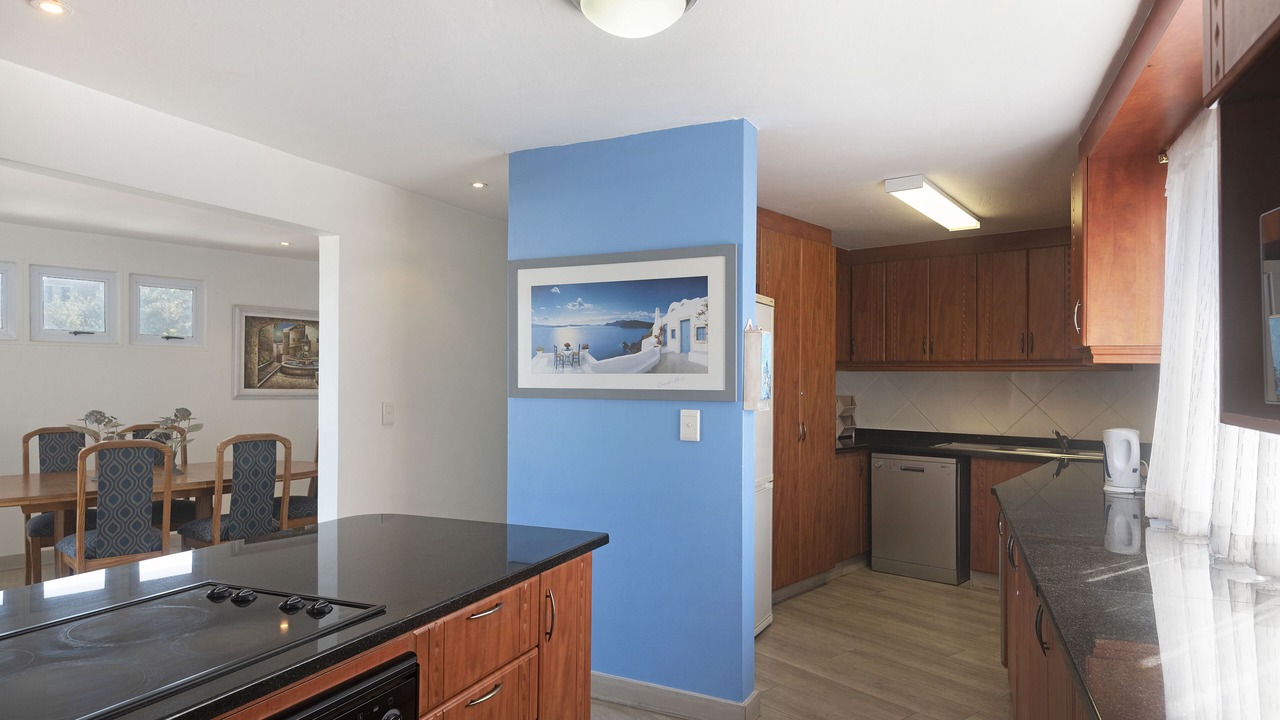Photo of Kitchen in Shaka's Rock