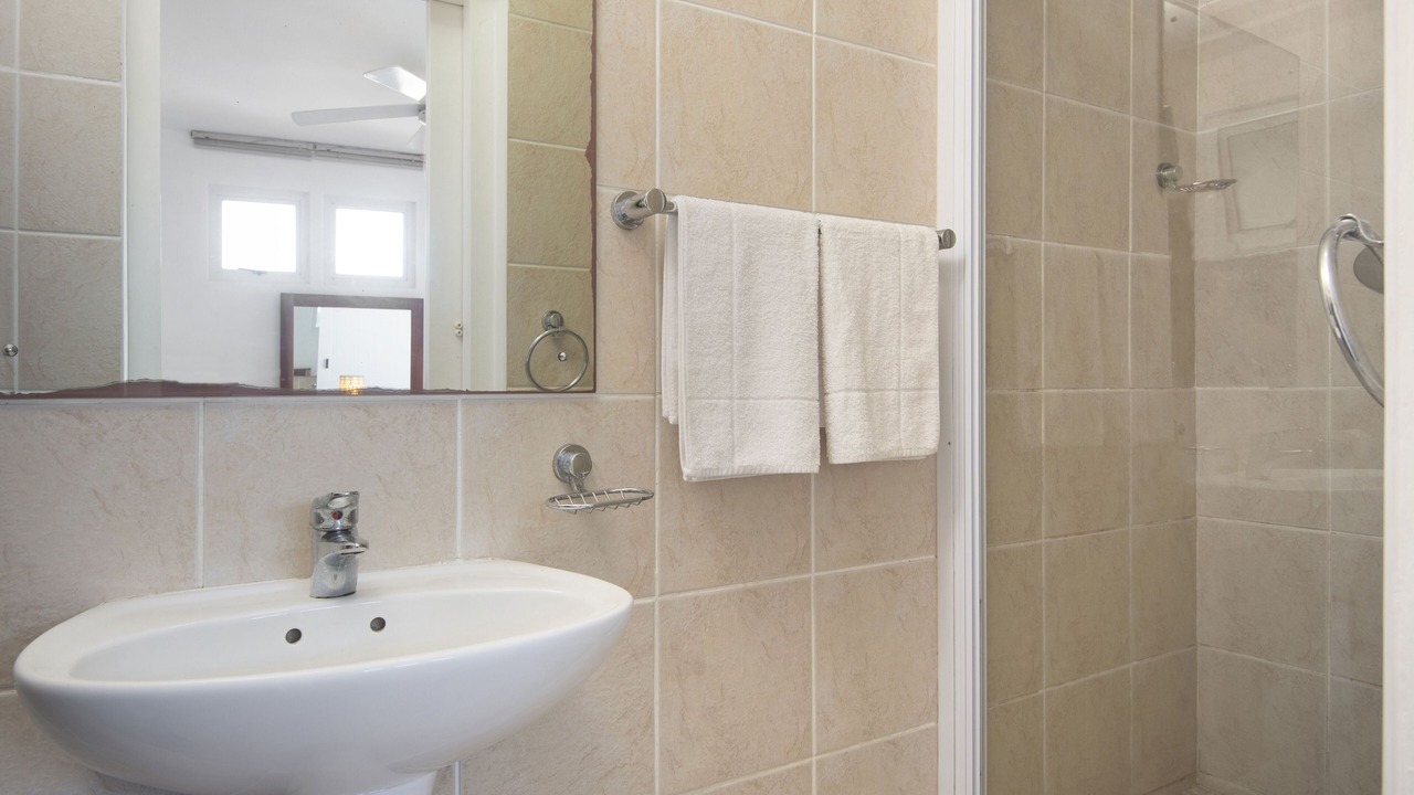 Photo of Bathroom in Shaka's Rock