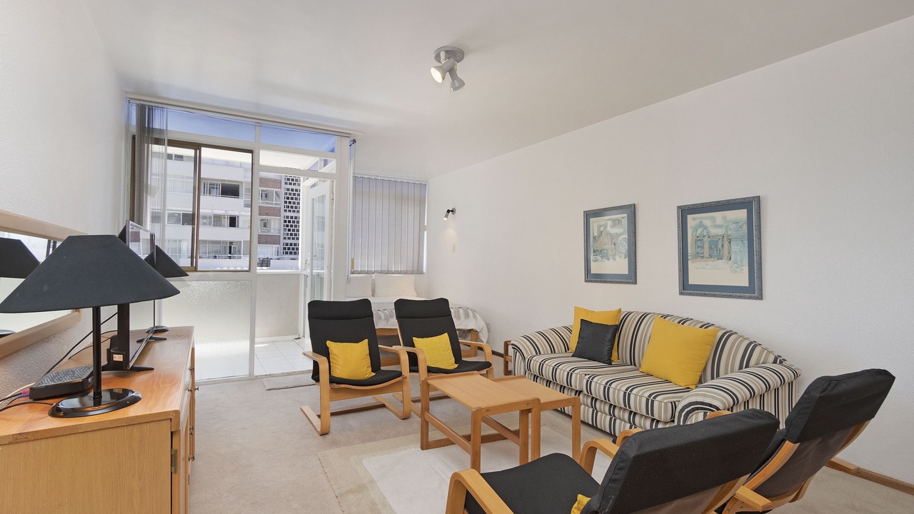 Photo of Livingroom in Mouille Point