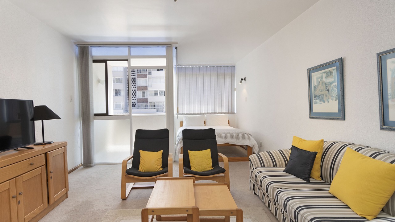 Photo of Livingroom in Mouille Point