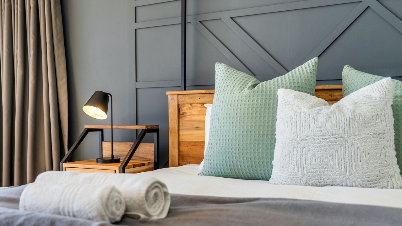 Photo of Bedroom in Mountainside