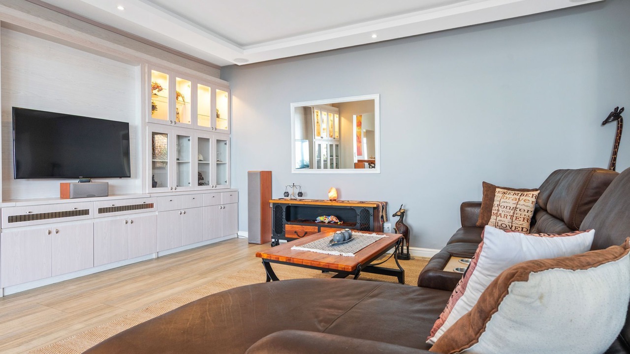 Photo of Livingroom in Mountainside