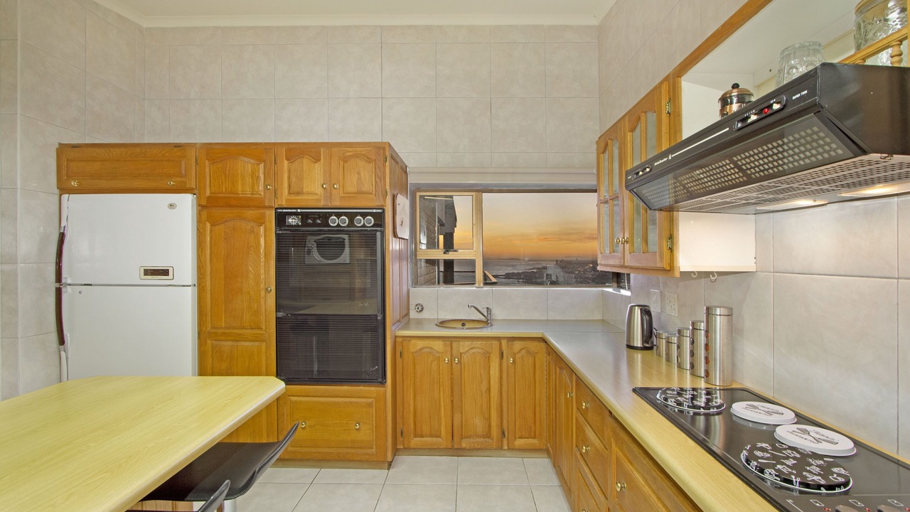 Photo of Kitchen in Mountainside