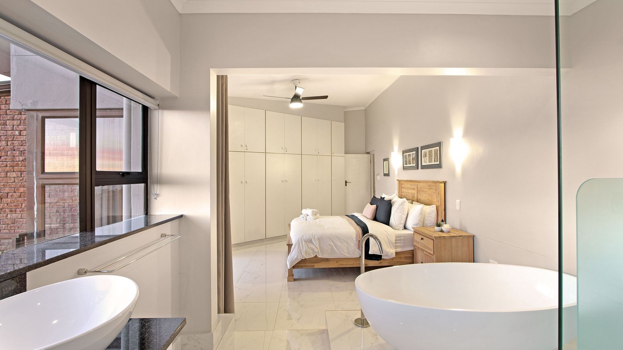 Photo of Bathroom in Mountainside