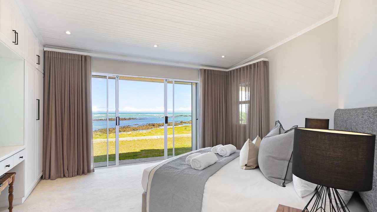 Photo of Bedroom in Gordons Bay Central