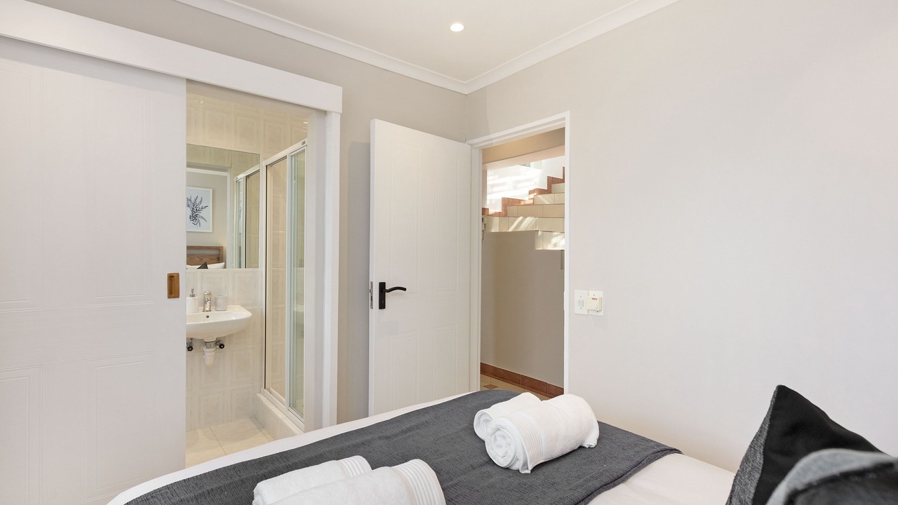 Photo of Bedroom in Gordons Bay Central