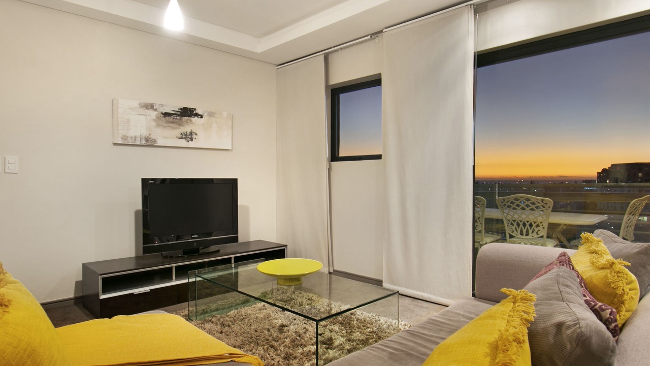 Photo of Livingroom in Century City