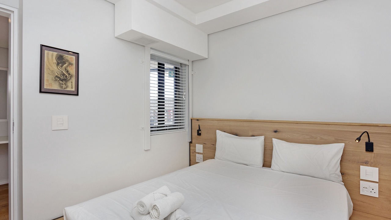Photo of Bedroom in Three Anchor Bay
