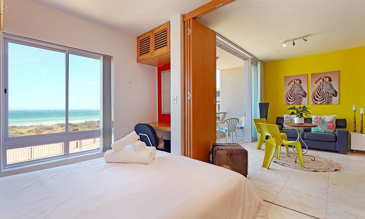Photo of Bedroom in Lagoon Beach