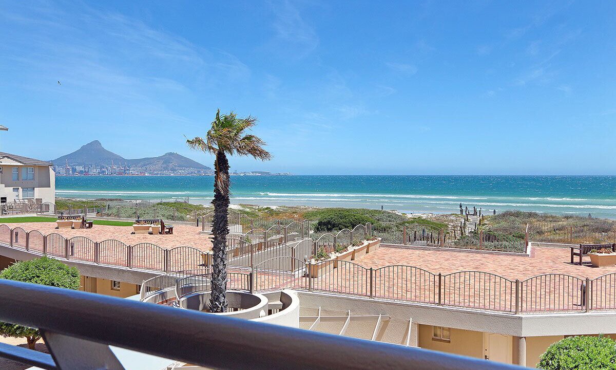 Photo of Outdoor in Lagoon Beach