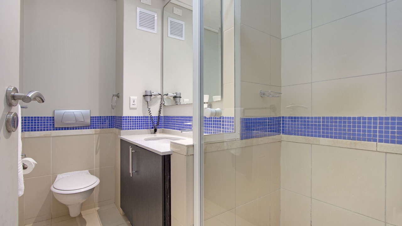 Photo of Bathroom in Lagoon Beach