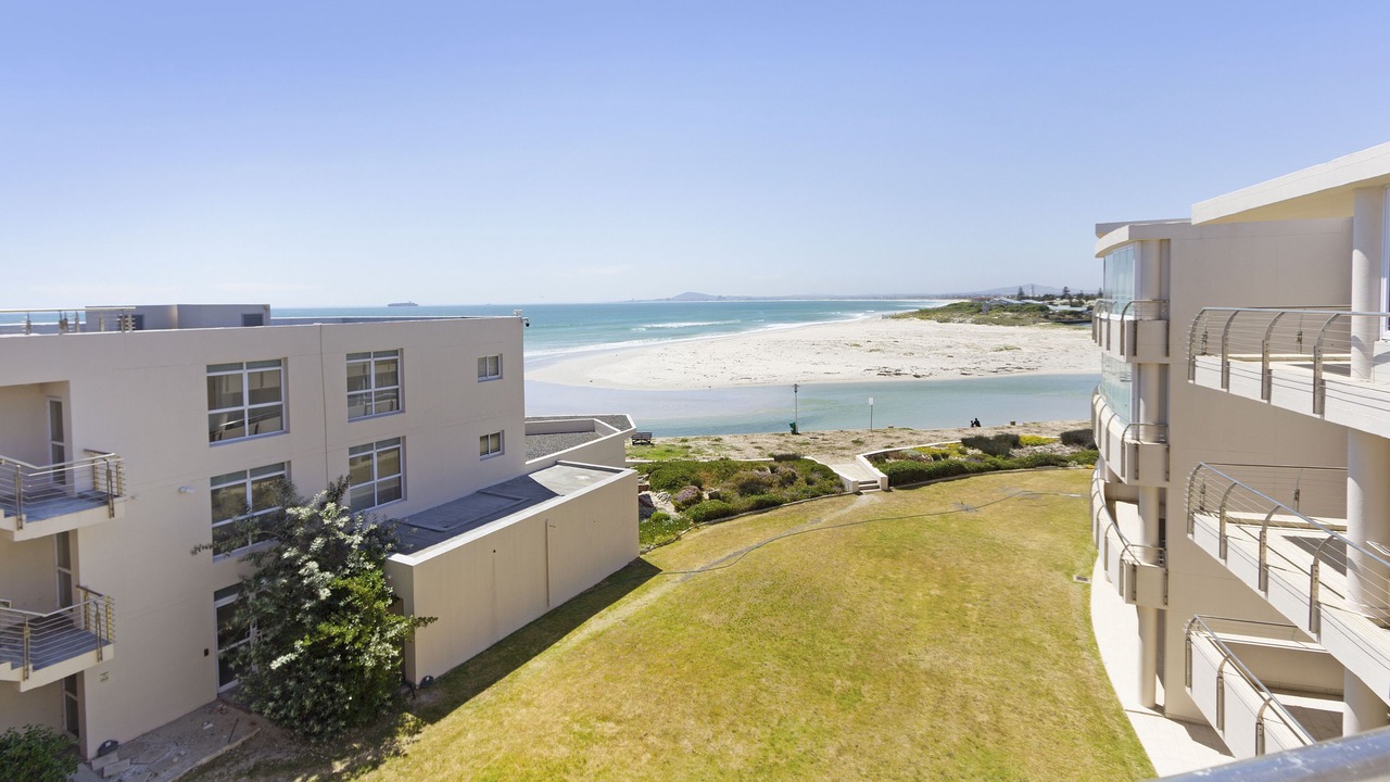 Photo of Outdoor in Lagoon Beach