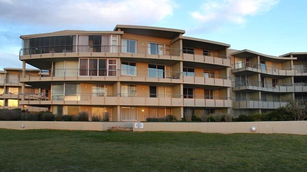 Photo of Outdoor in Lagoon Beach