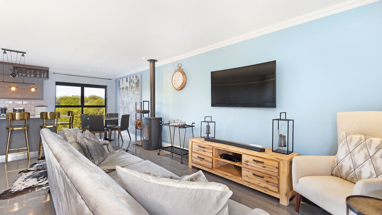 Photo of Livingroom in Big Bay