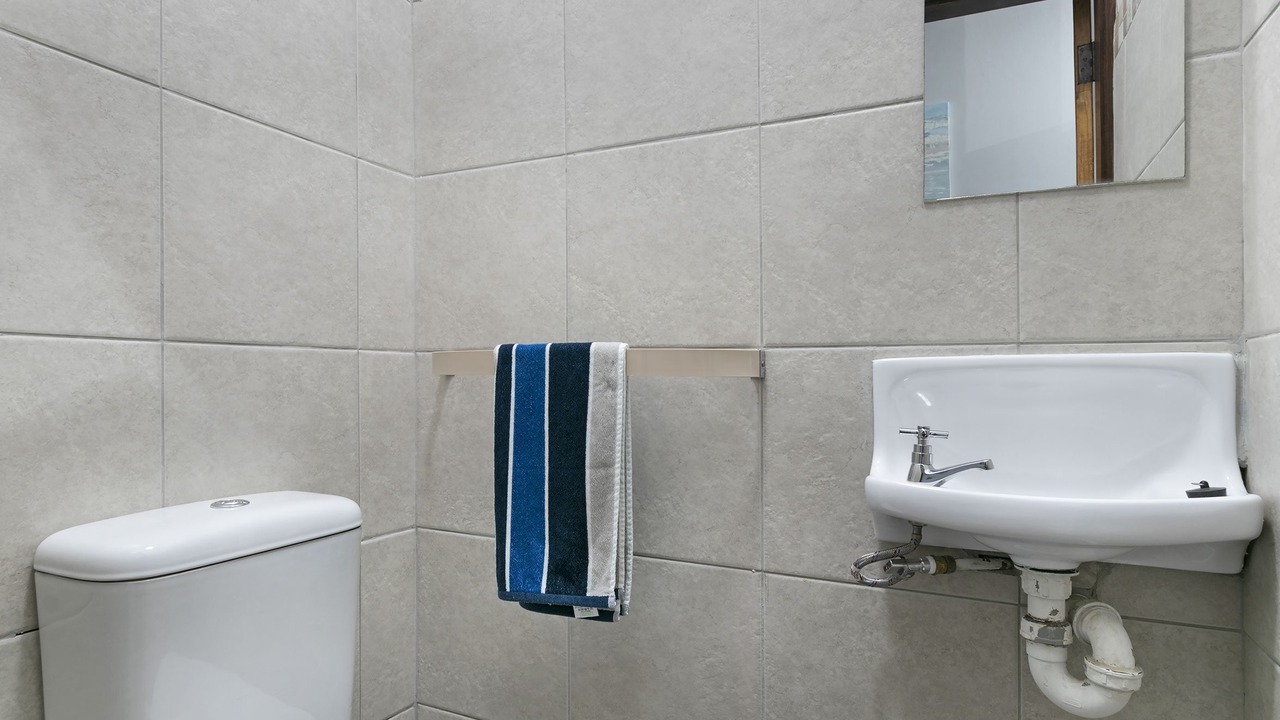 Photo of Bathroom in Strand