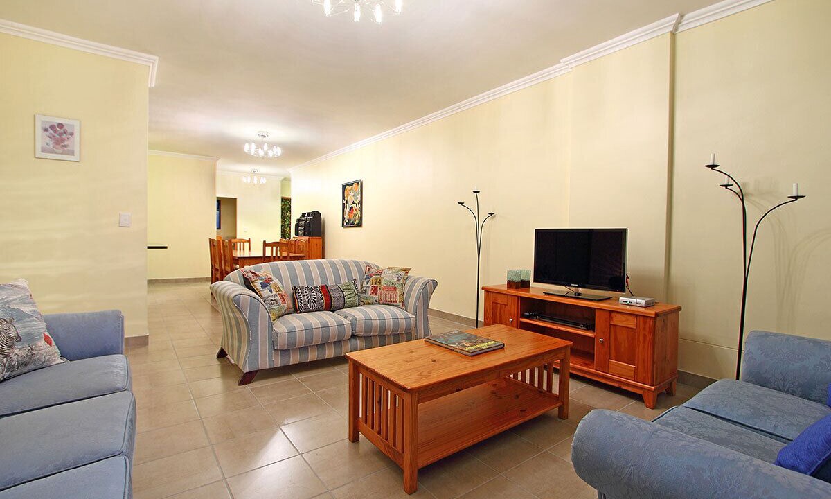 Photo of Livingroom in Century City