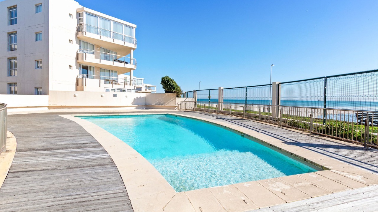 Photo of Outdoor in Lagoon Beach