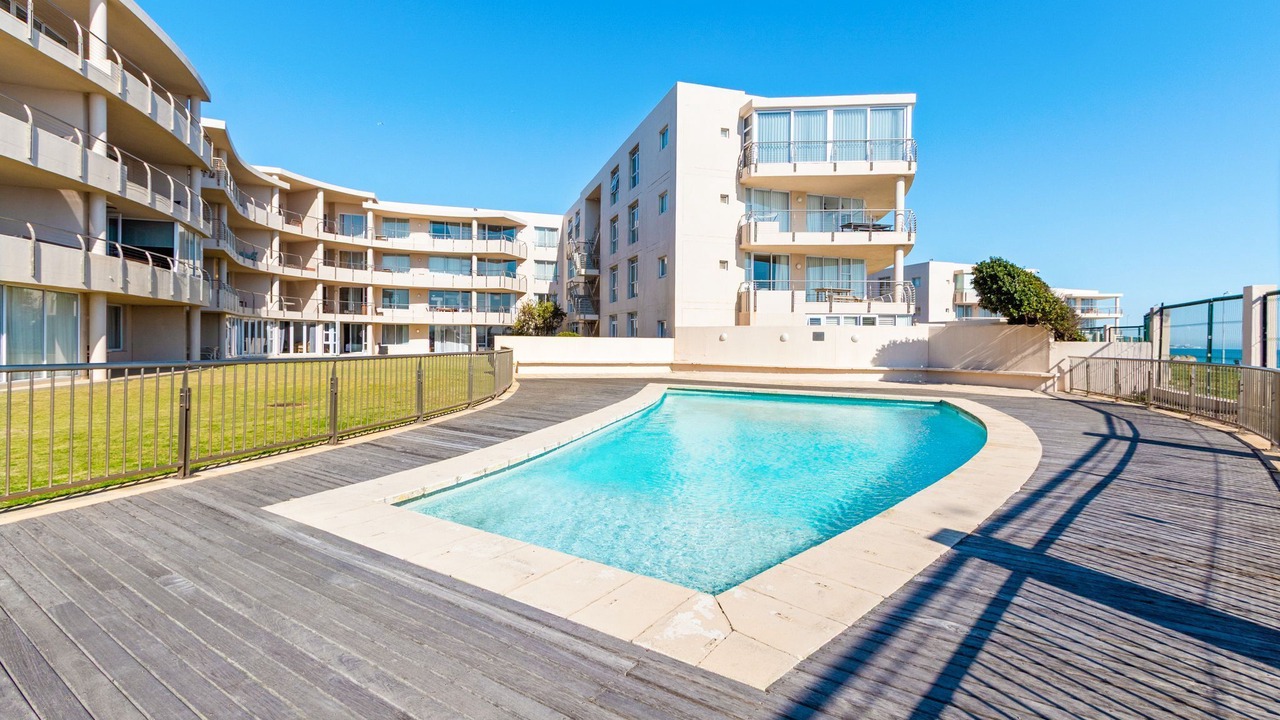 Photo of Outdoor in Lagoon Beach