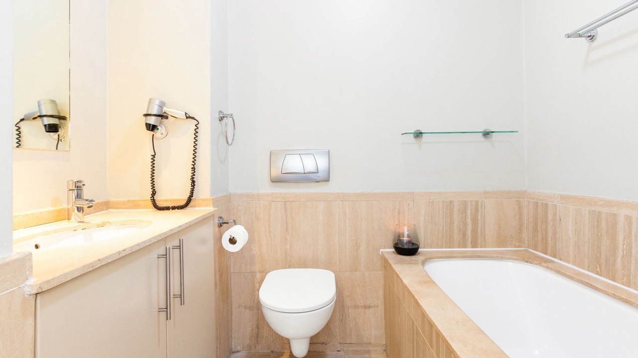 Photo of Bathroom in Lagoon Beach