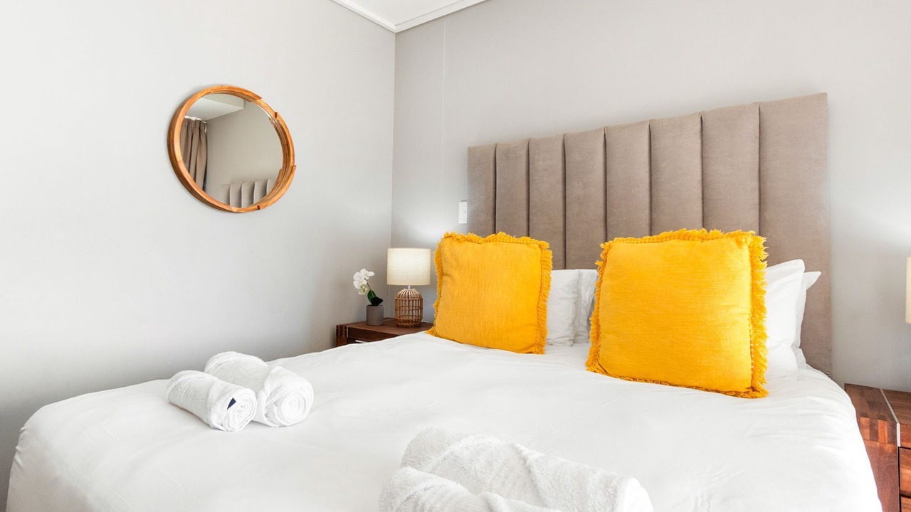 Photo of Bedroom in Lagoon Beach