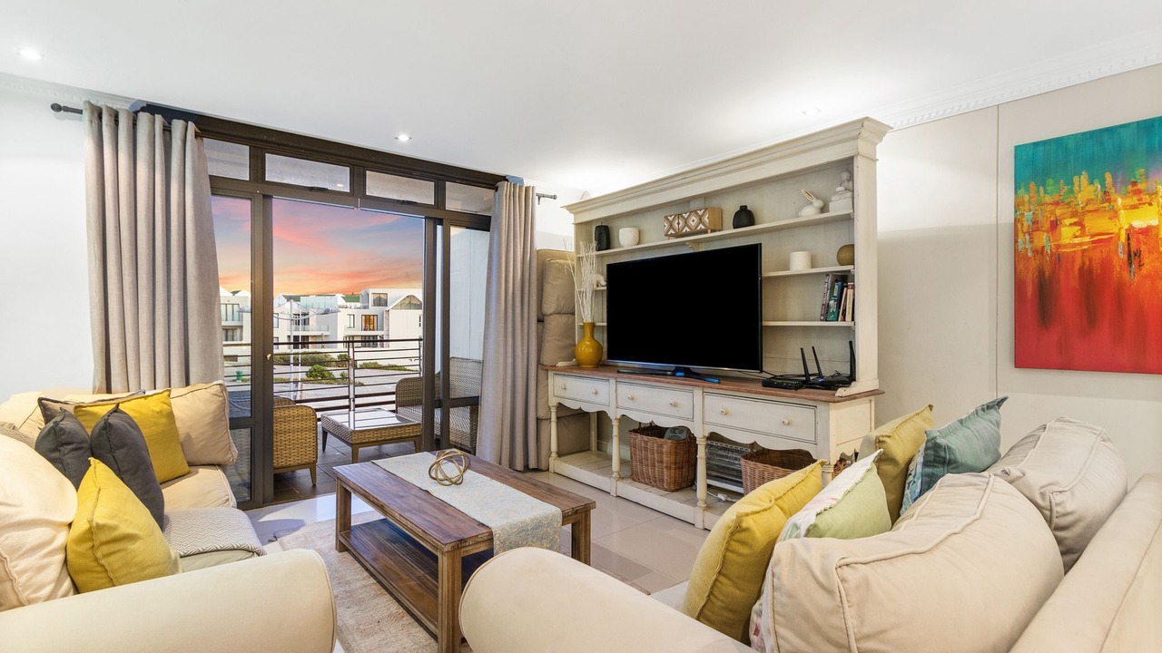 Photo of Livingroom in Big Bay