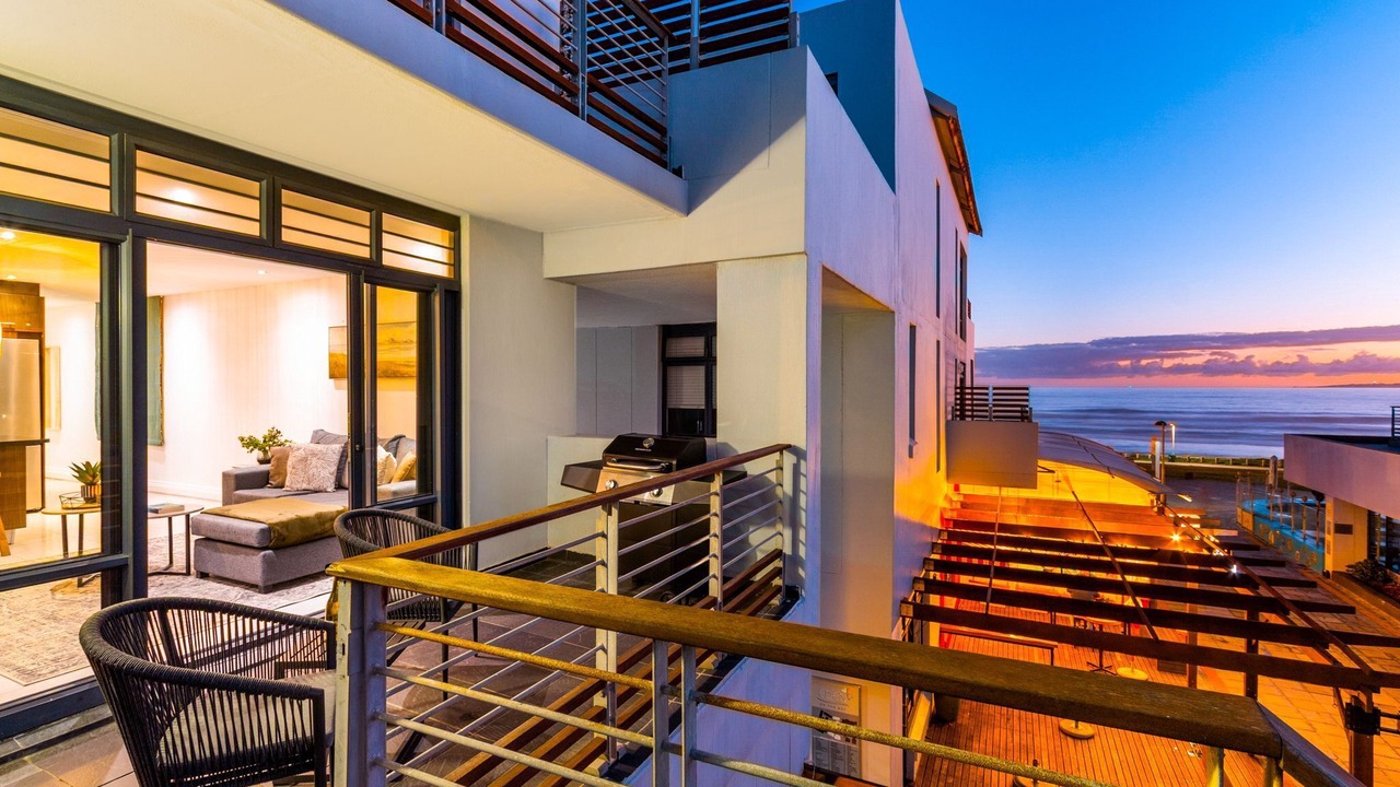 Photo of Patio Balcony in Flora Park