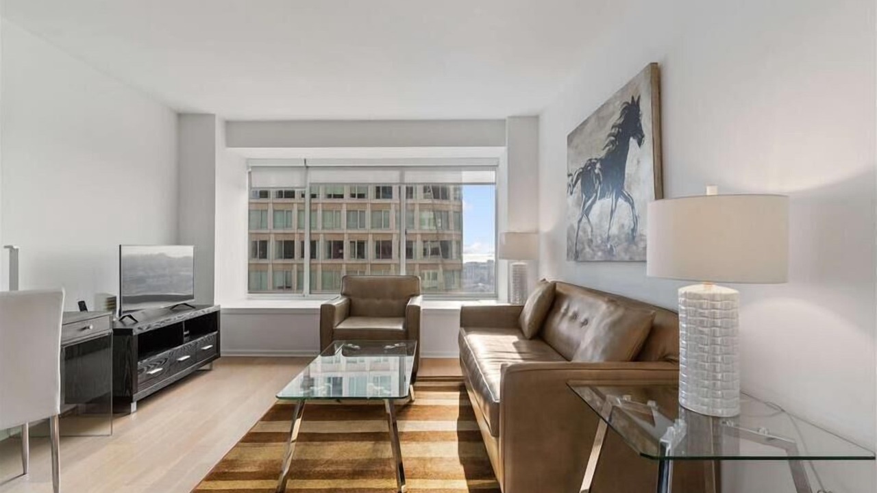 Photo of Bedroom in Downtown San Francisco