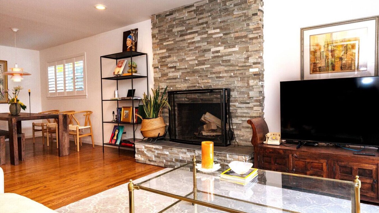 Photo of Livingroom in Willow Glen South - Lincoln Glen