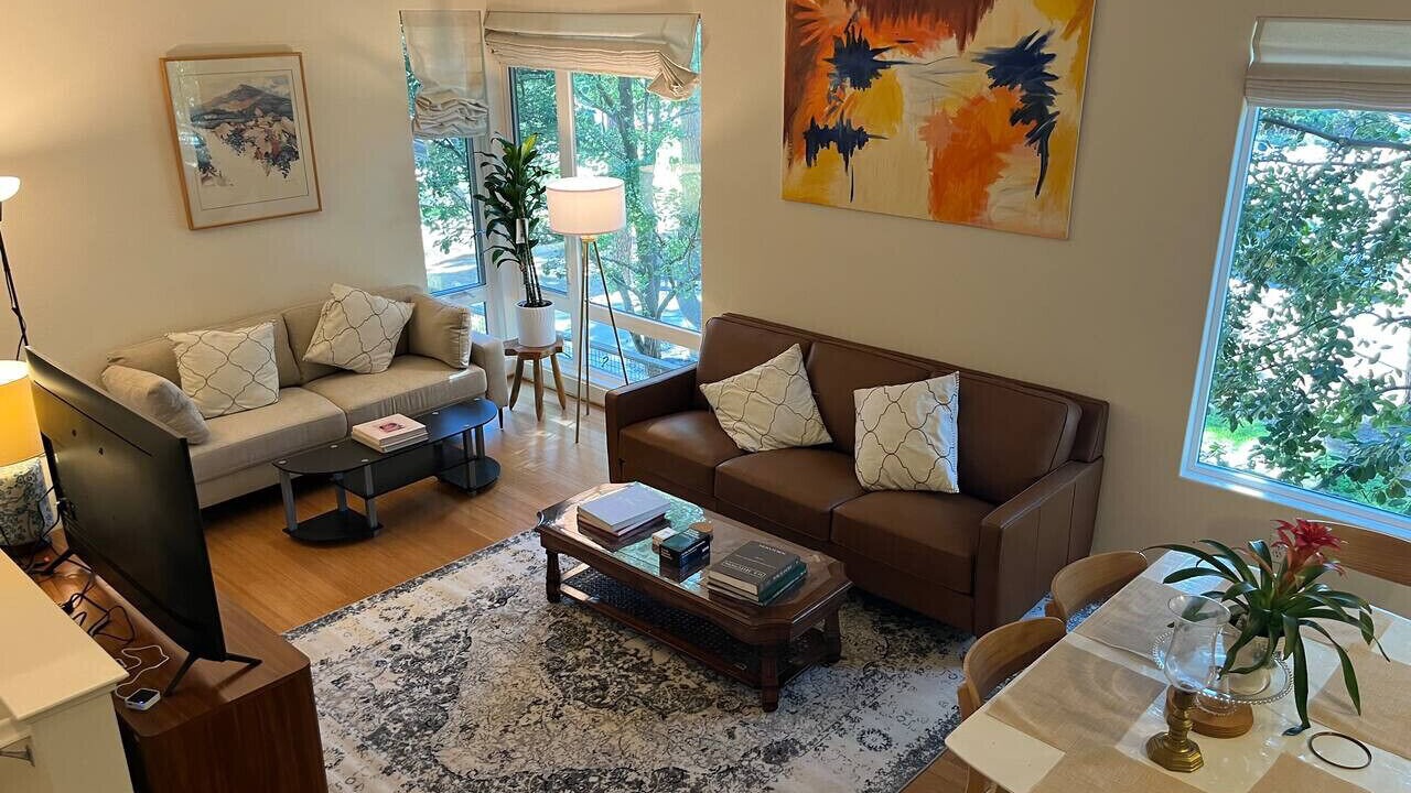 Photo of Livingroom in Palo Alto