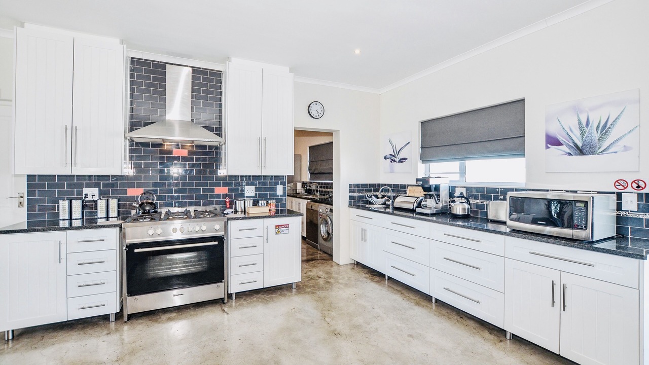 Photo of Kitchen in Yzerfontein