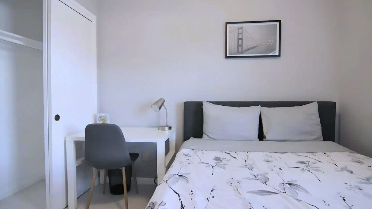 Photo of Bedroom in Millbrae