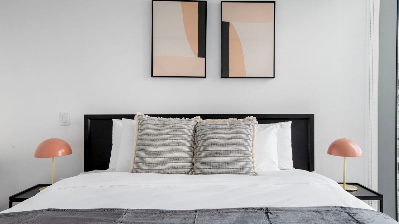 Photo of Bedroom in Rincon Hill