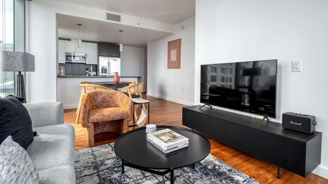 Photo of Livingroom in Rincon Hill