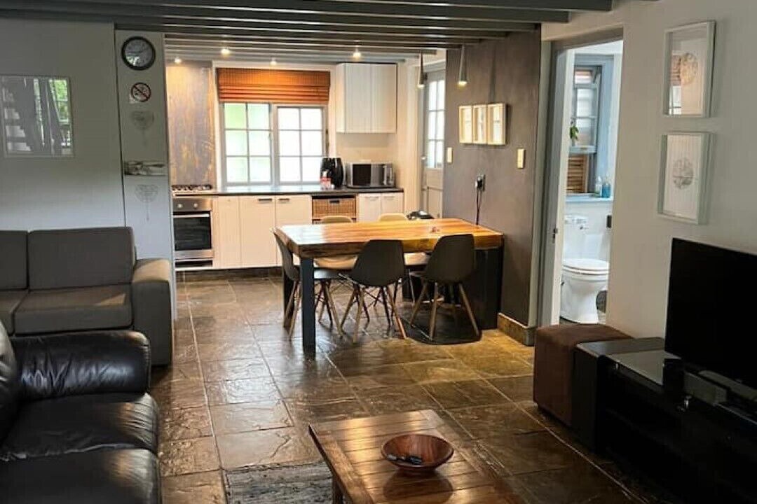 Photo of Livingroom in George