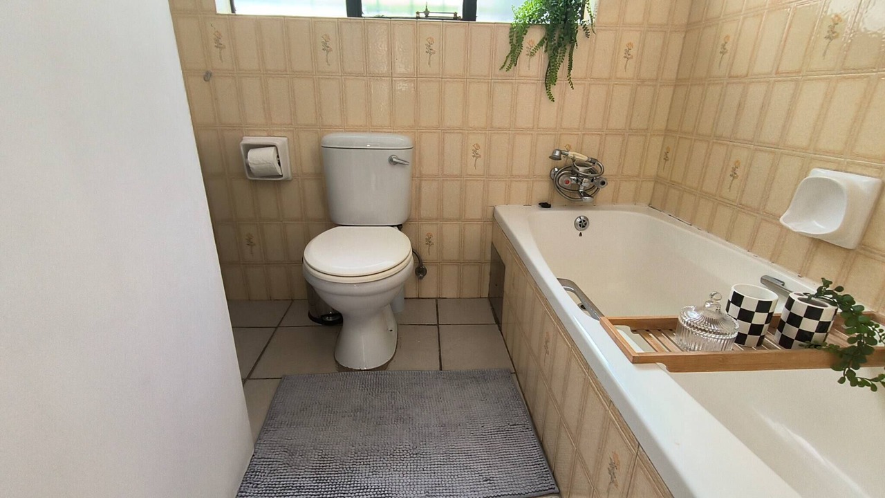 Photo of Bathroom in The Reeds