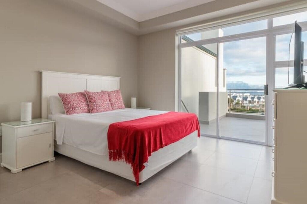 Photo of Bedroom in Bloubergstrand