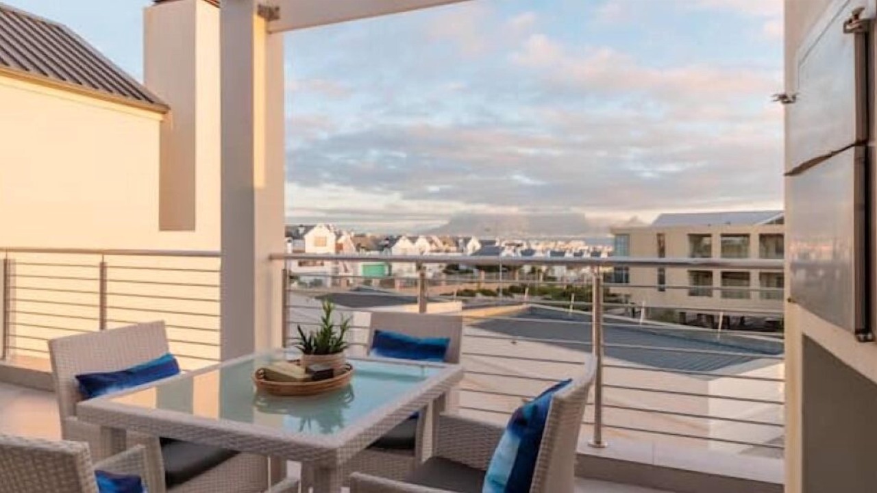 Photo of Outdoor in Bloubergstrand