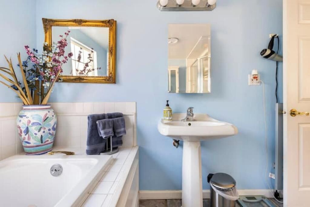 Photo of Bathroom in Saratoga