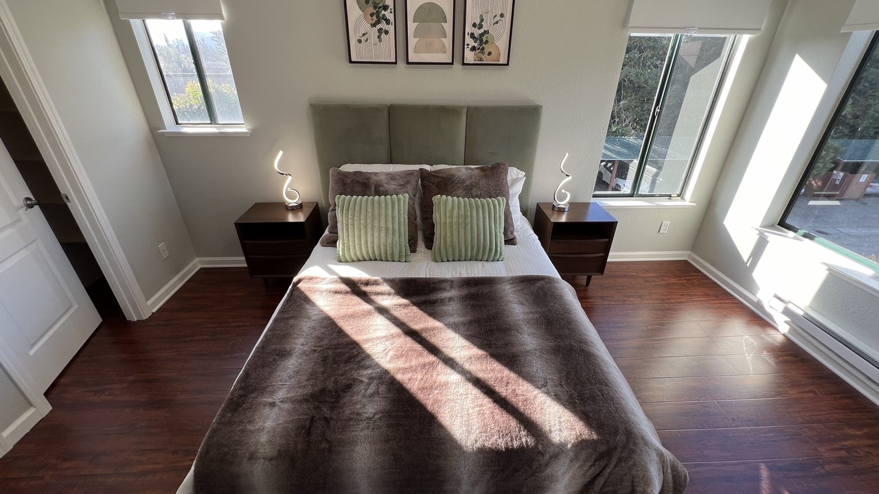 Photo of Bedroom in Willow Glen